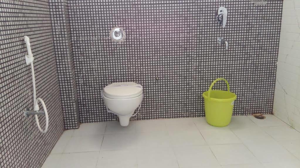 דאוגהאר Hotel Rajkamal מראה חיצוני תמונה