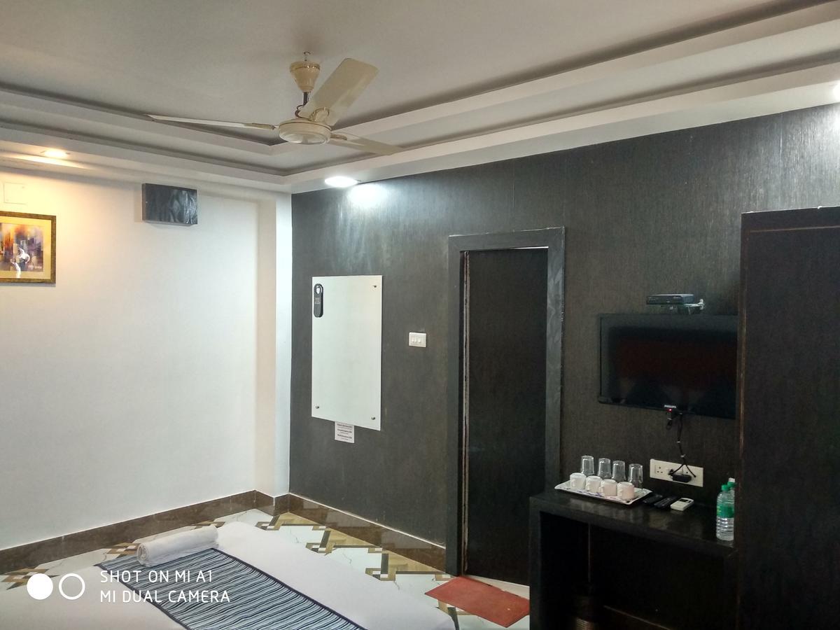 דאוגהאר Hotel Rajkamal מראה חיצוני תמונה