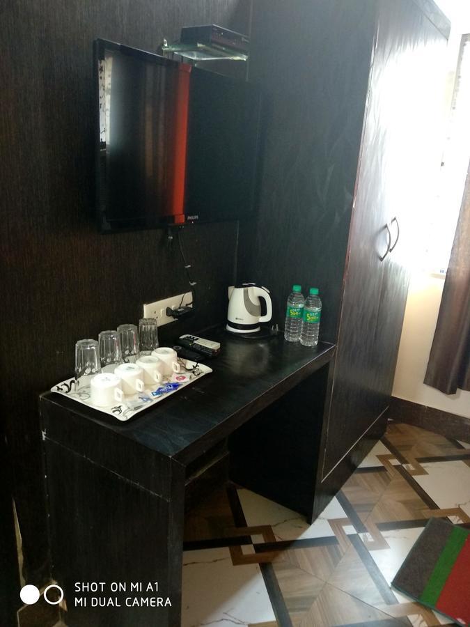 דאוגהאר Hotel Rajkamal מראה חיצוני תמונה