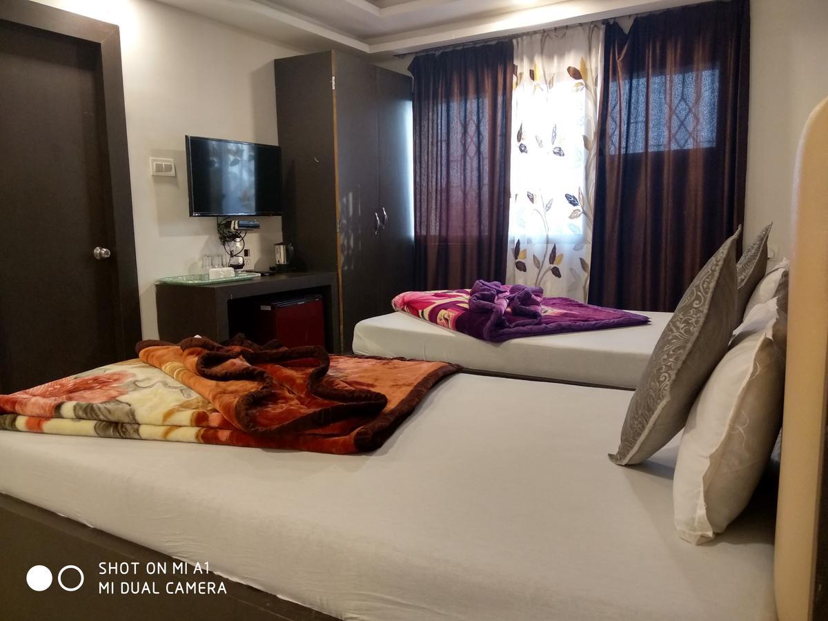 דאוגהאר Hotel Rajkamal מראה חיצוני תמונה